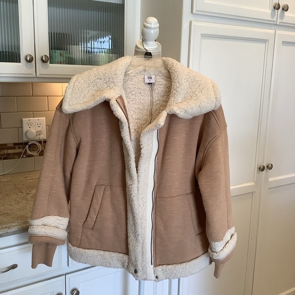 Cabi Faux Sherling Size Medium McQueen Coat - Picture 6 of 12